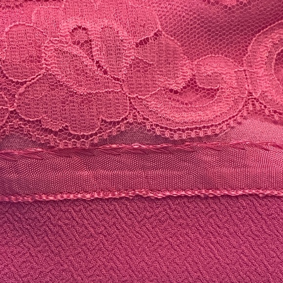 Trina Turk Jacinta Shift Dress Petal-Sleeve - Pink/Snapdragon Size 0 - Picture 15 of 16